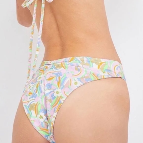New! SET For Love & Lemons Devon Triangle High Waisted Bikini Set 31089 - Picture 3 of 14